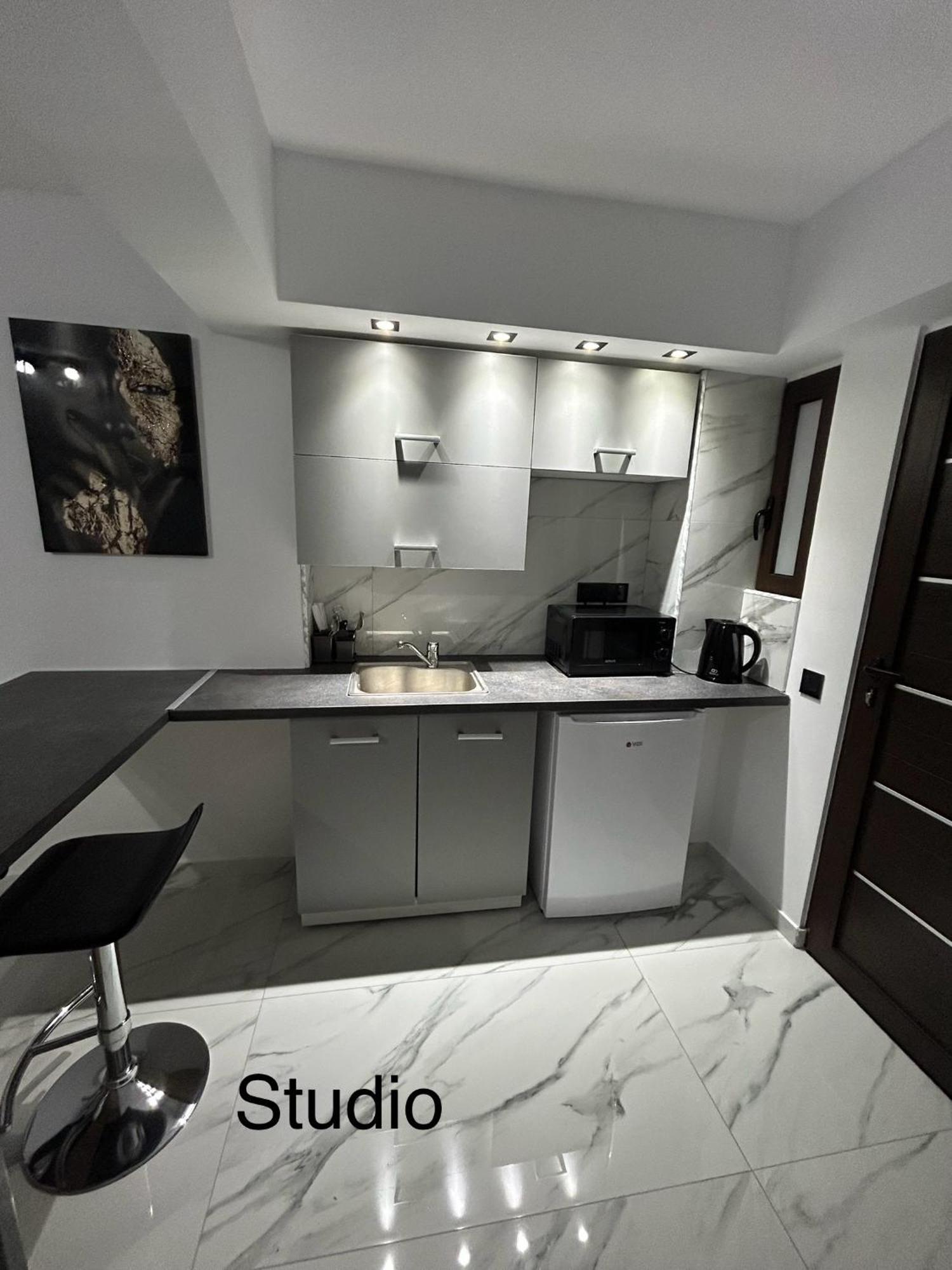 Maria'S Studio Paphos Exterior photo